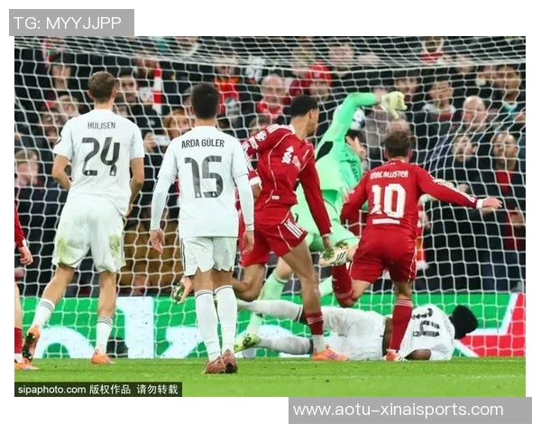 基恩谈阿诺德被嘘：红军球迷极力嘘一个本地孩子，还觉得很有风度